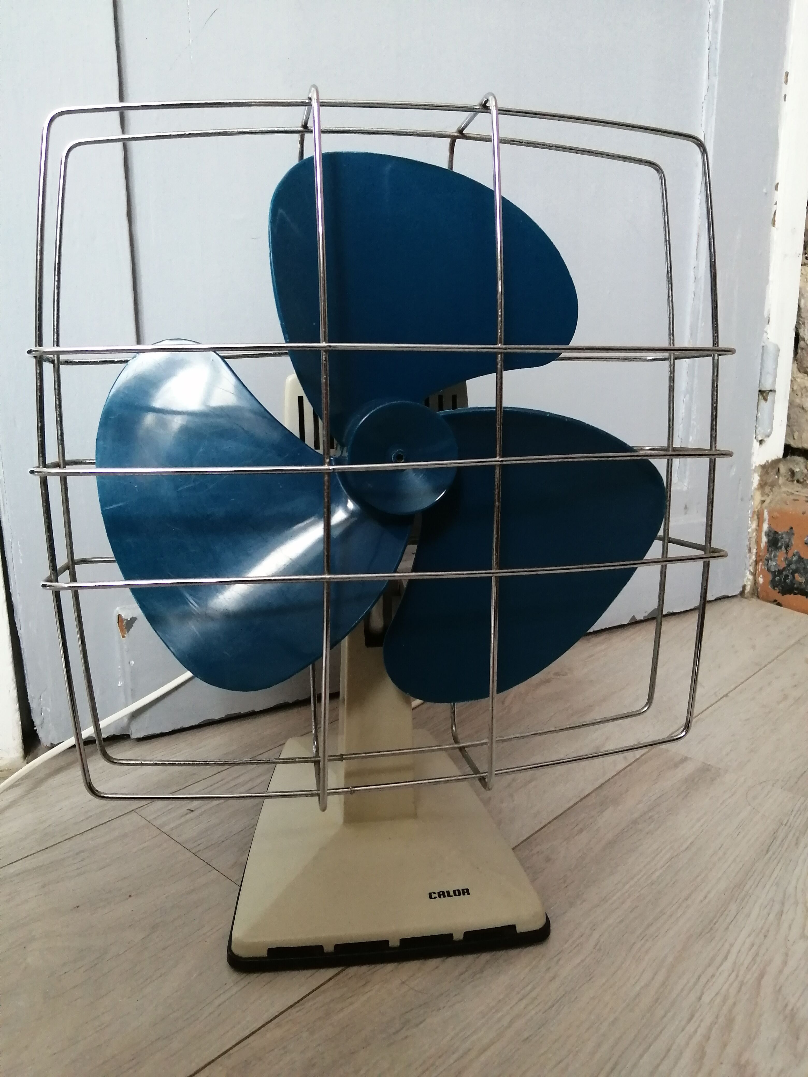 Vintage fan