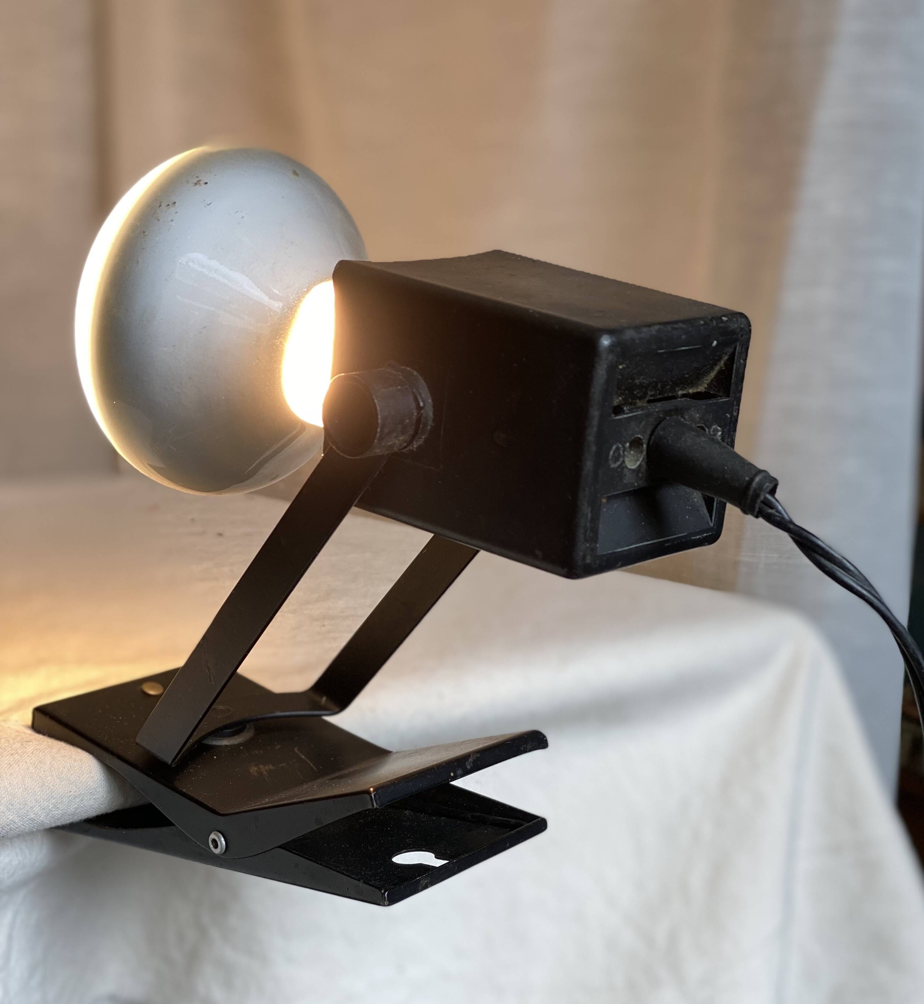 Lampe à pince moderniste LITA vintage 1960