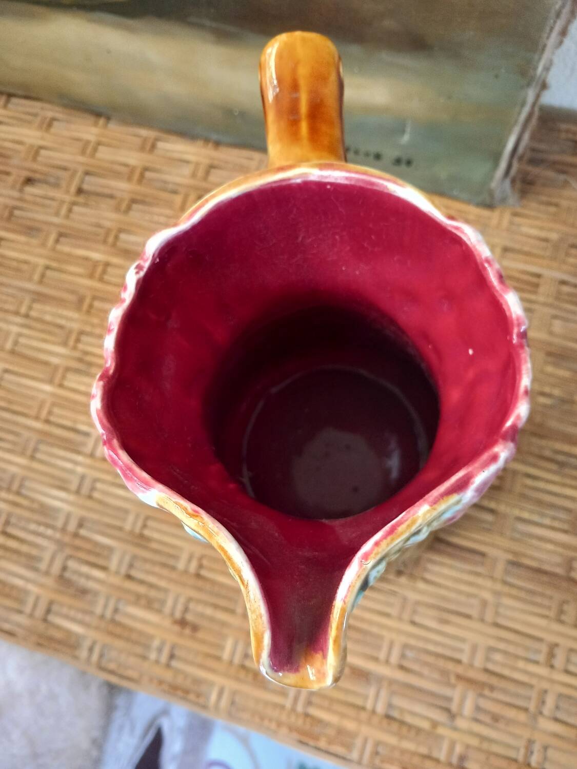 Onnaing slushie pitcher