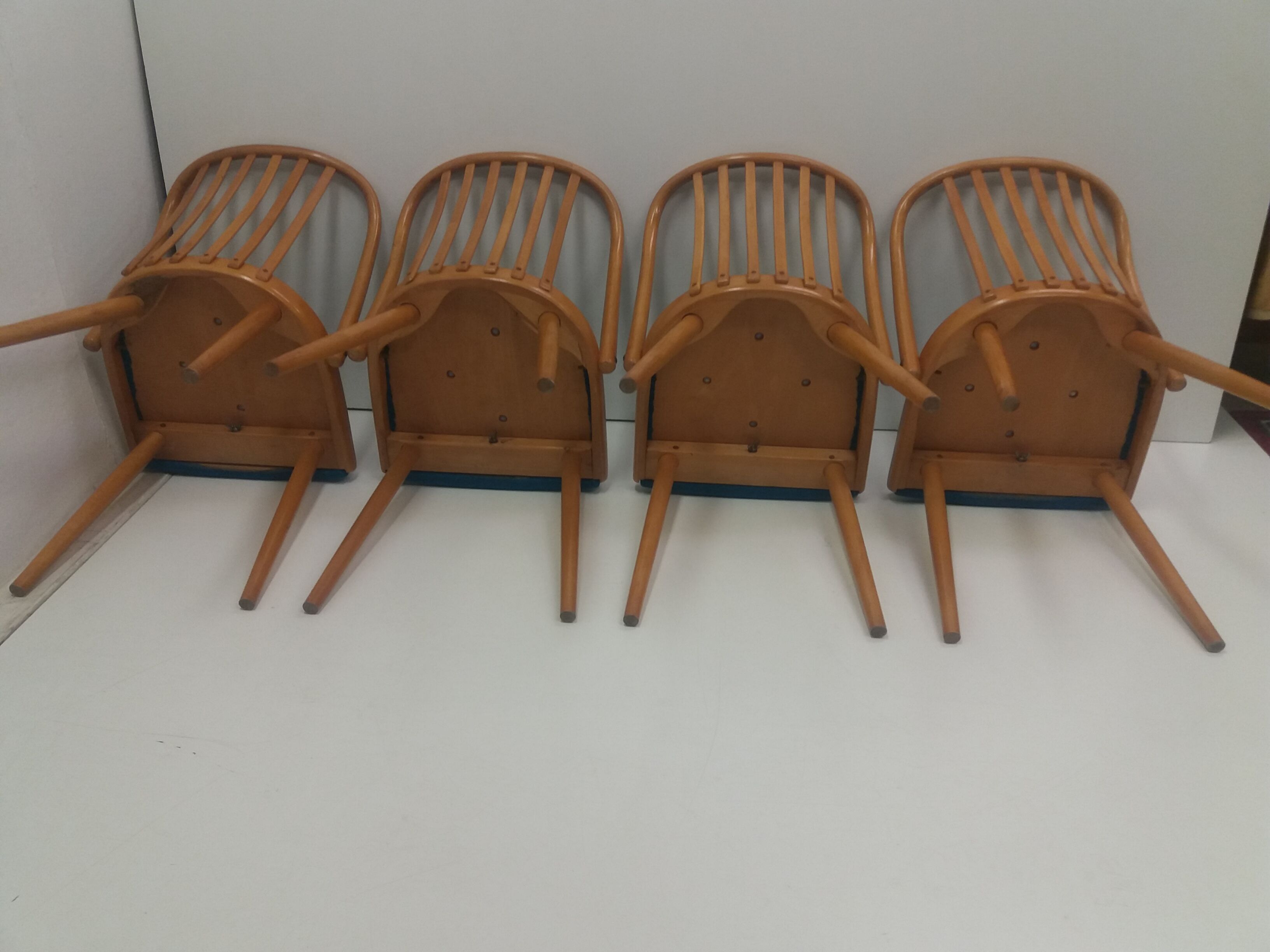 Set of 4 Design retro chair, Antonín Šuman for Ton, Czechoslovakia 1960