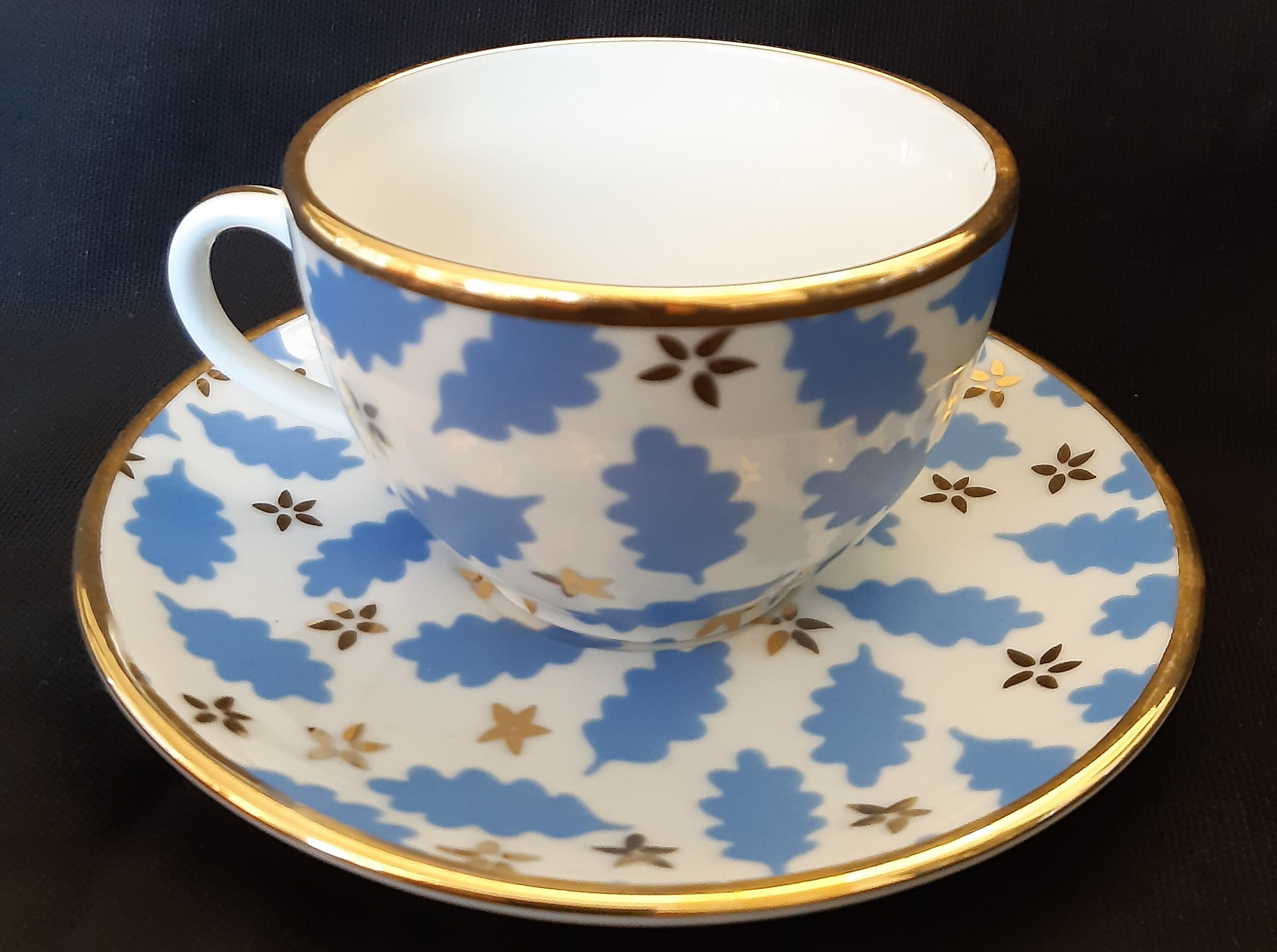 Service Ines de la Fressange