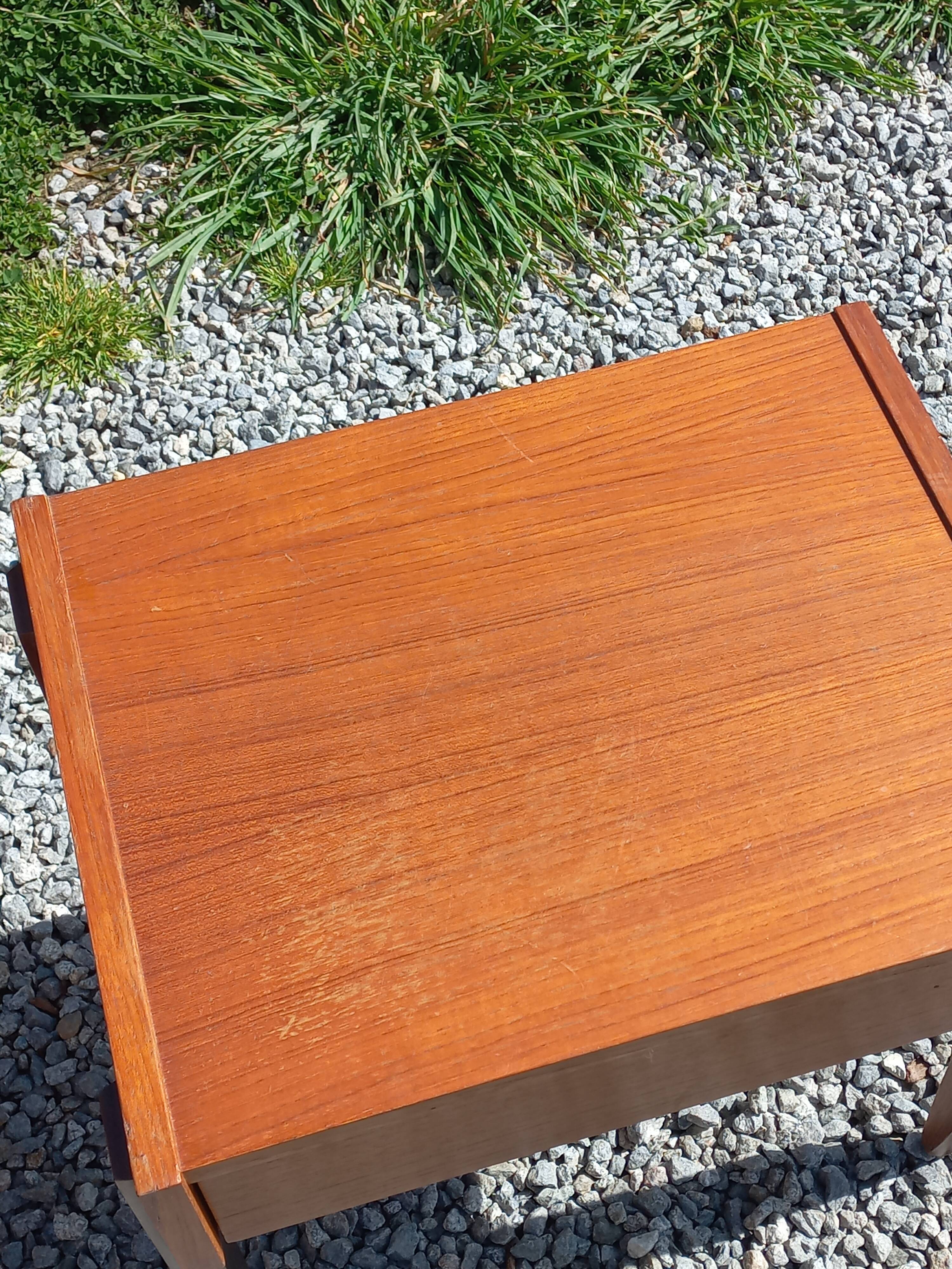 Pair of Scandinavian-style teak bedside tables from the 1970s.