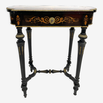 Side table or worker Napoleon 3 with marquetry