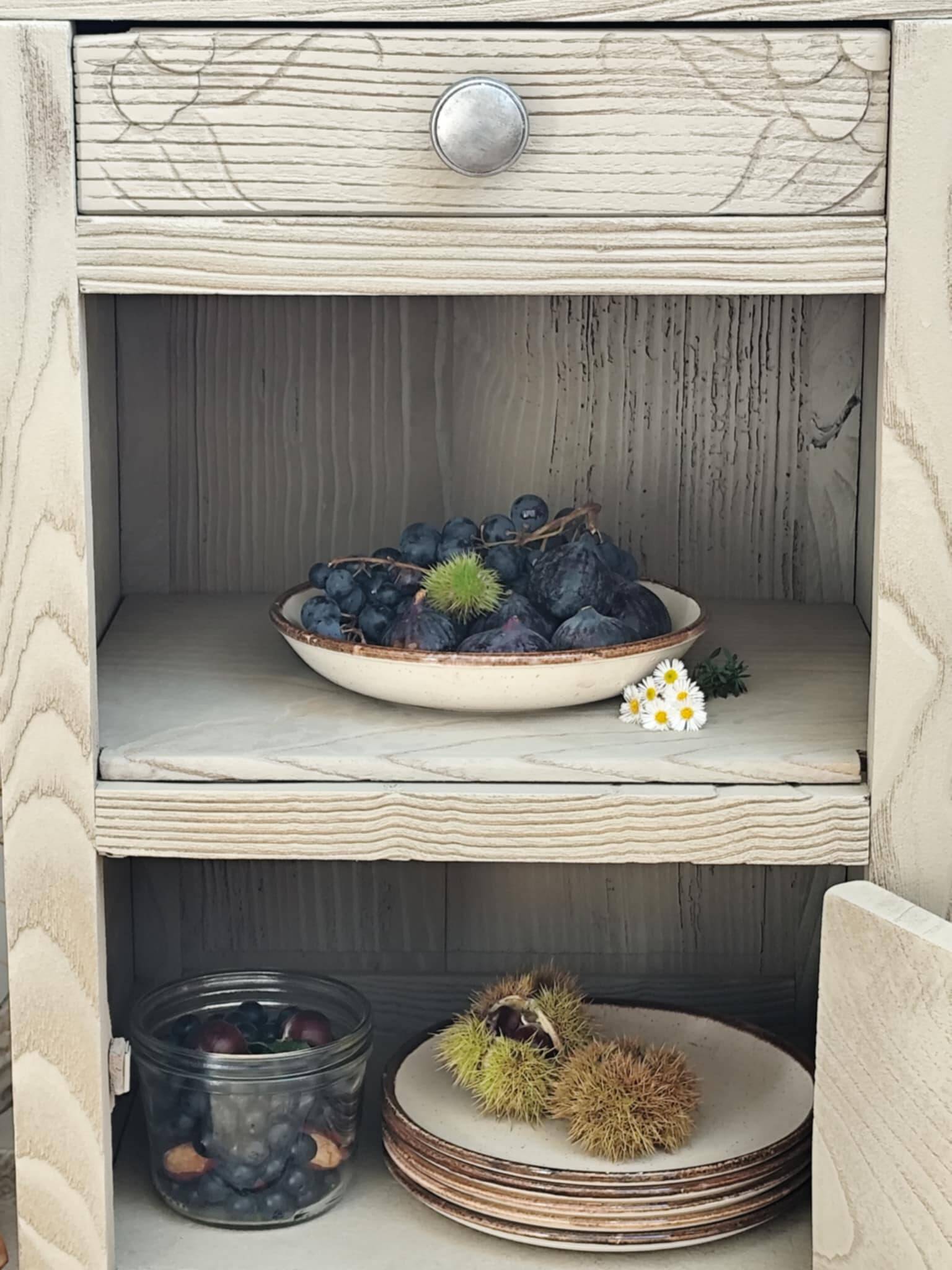 Bedside table