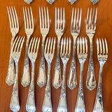 Ercuis cutlery set, 124 pieces, Louis XV style, in near-new condition.