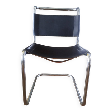 Chaise / fauteuil cantilever Thonet en cuir noir et métal chromé – de