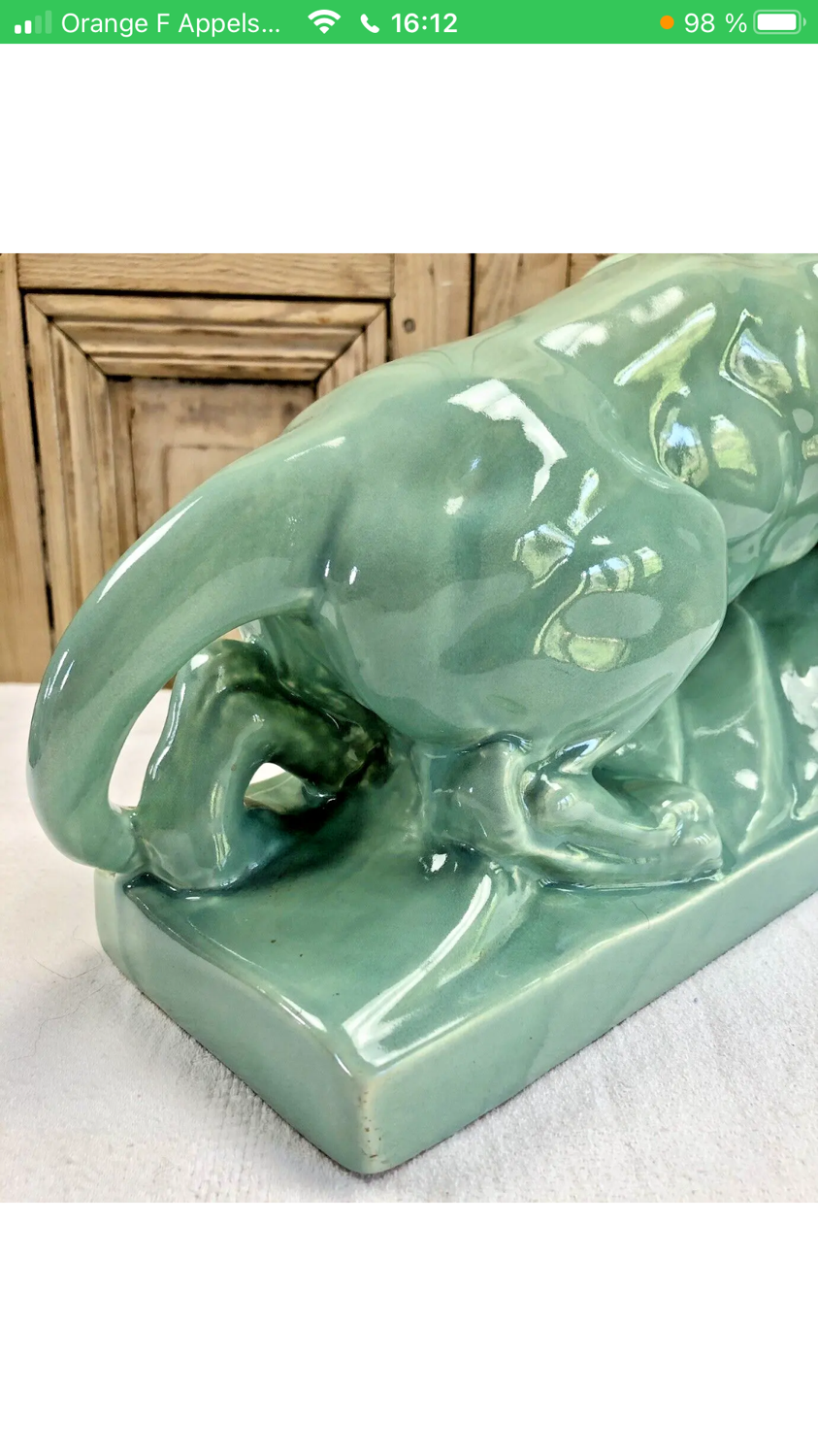 Cracked lioness sculpture art deco 1930 signed odyv