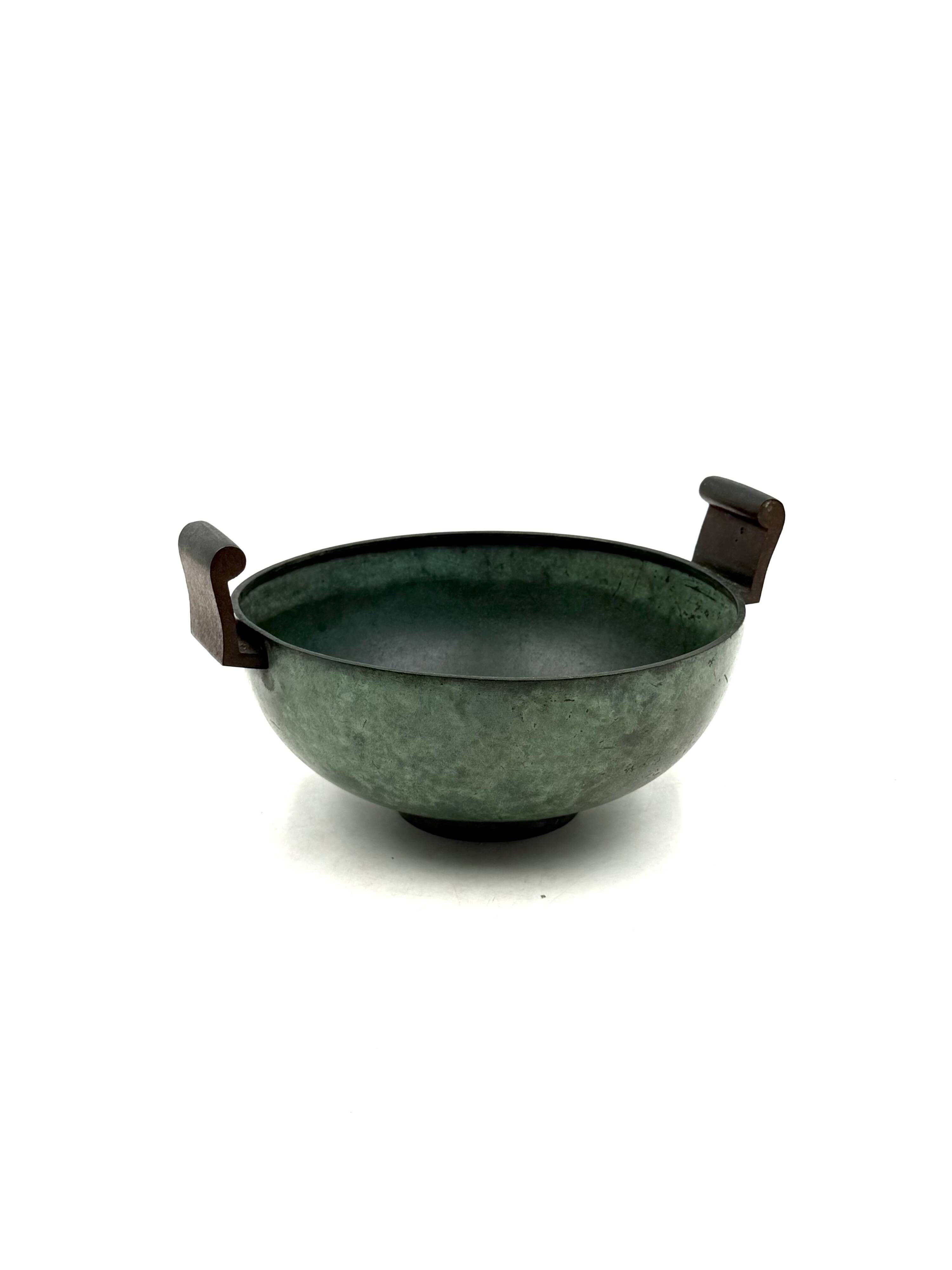 Art Deco bronze vase, Italy ca. 1930s