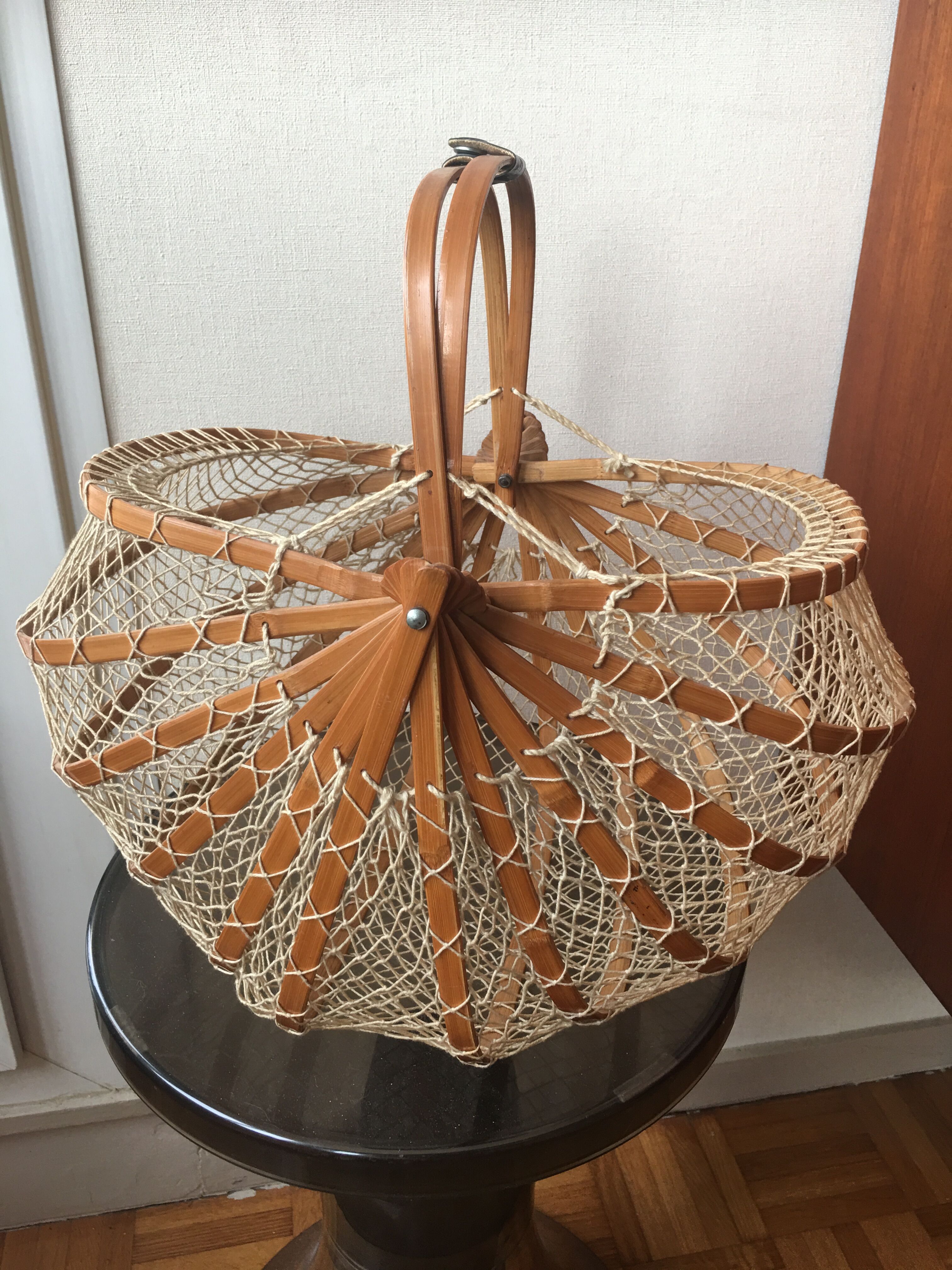 Vintage foldable basket made of bamboo and cotton threads