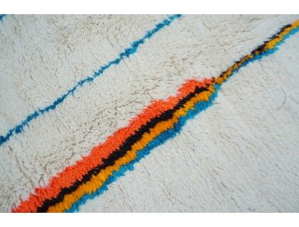 Colorful Berber carpet 227 x 137cm
