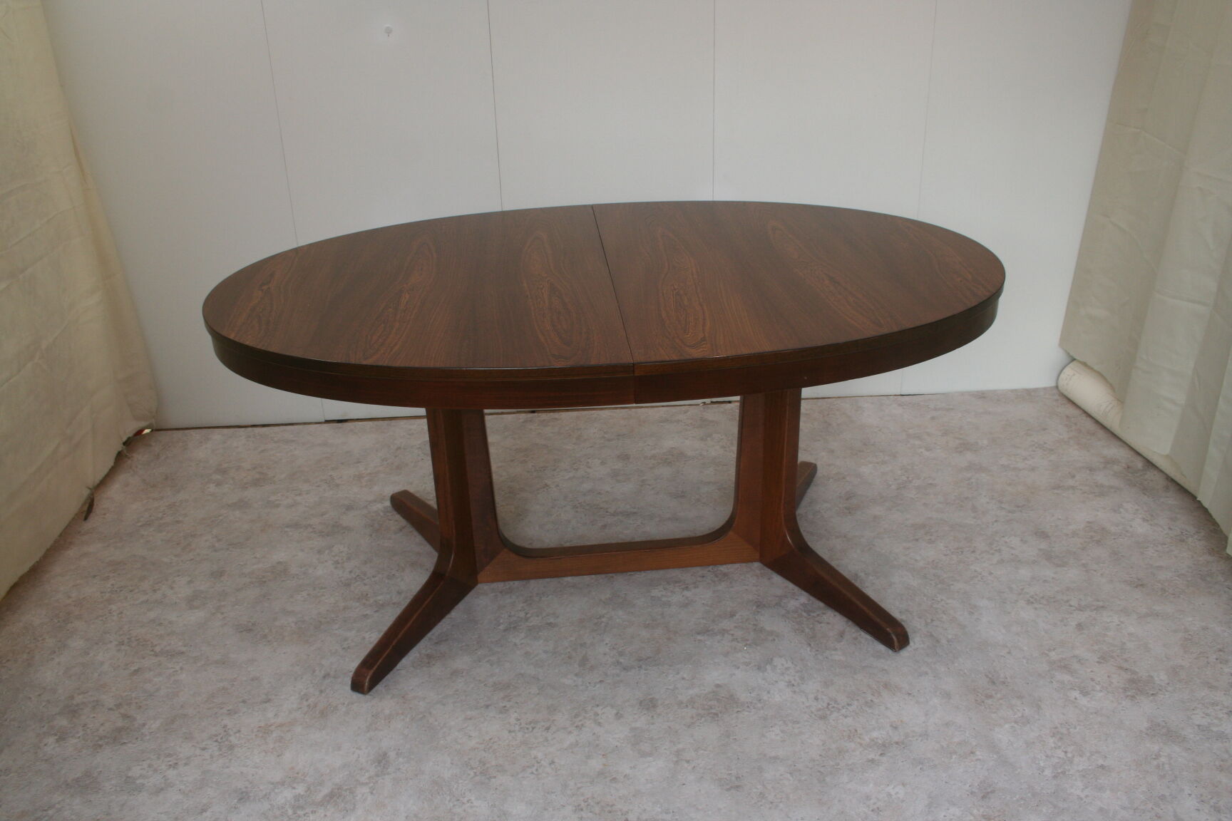 Table Baumann