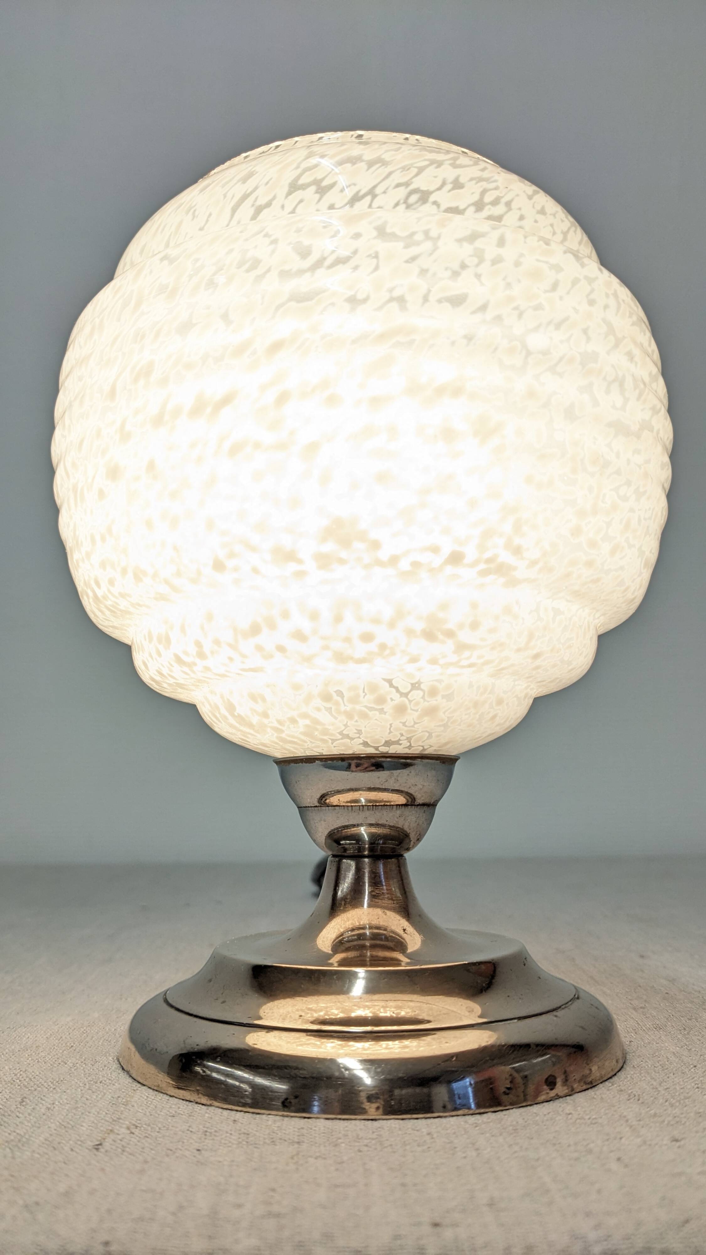 Art Deco bedside or ambient lamp in glass from Clichy, France, circa 1920.