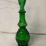 Carafe en verre vert