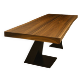 Natural wood table ter