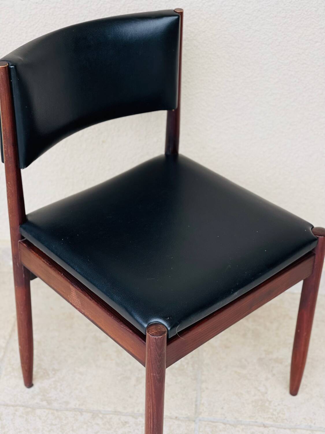 Pair of Scandinavian chairs 1960