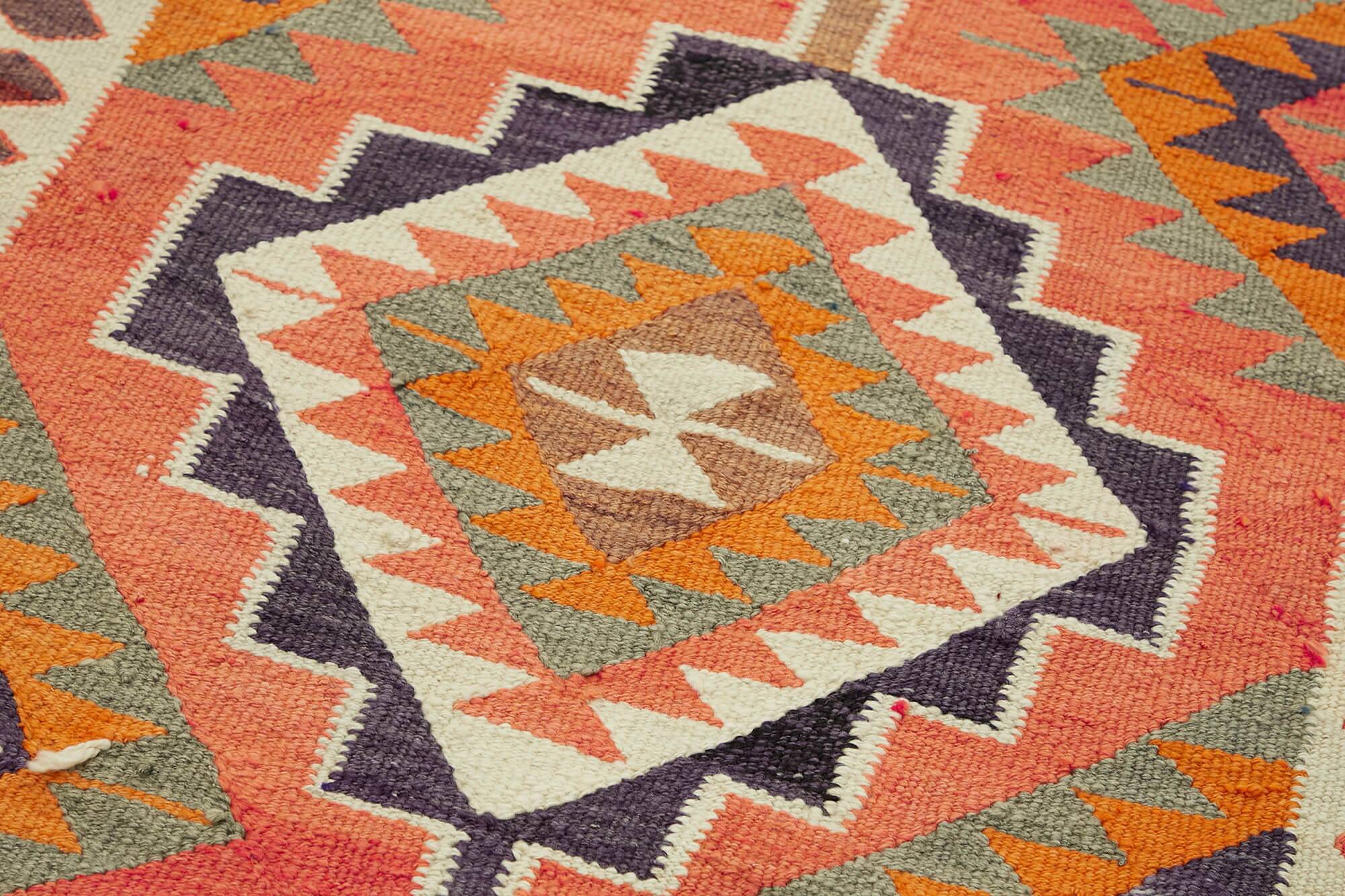 Turkish Handwoven Vintage Herki Kilim 100 cm x 345 cm