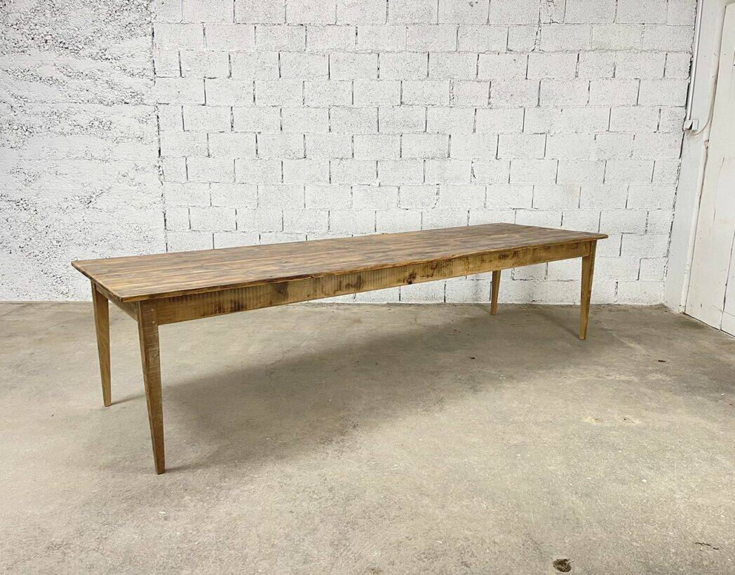 Fir table from the 1900s