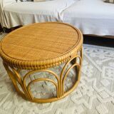 Round rattan table