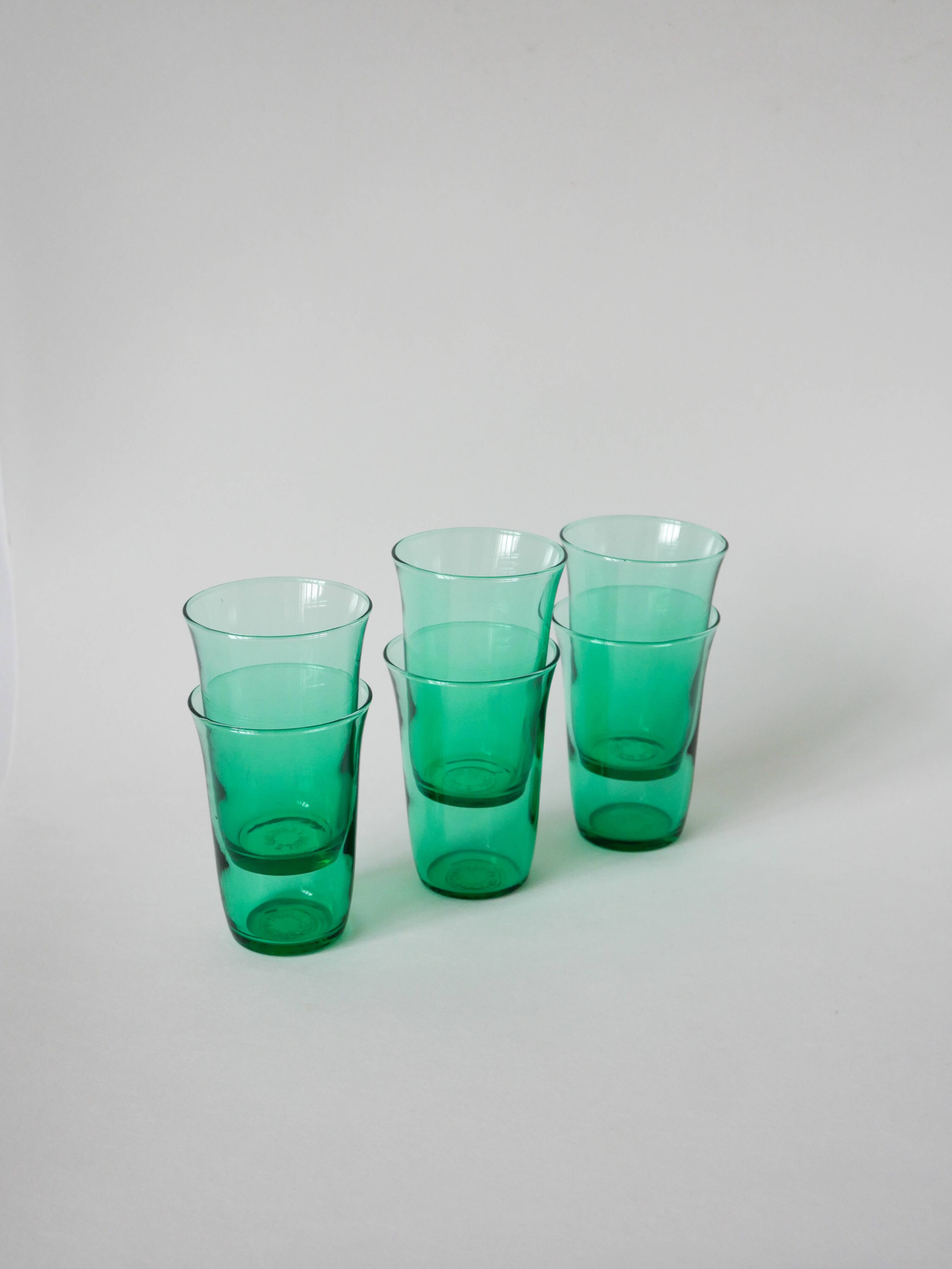 Set of 6 green glass glasses 1970