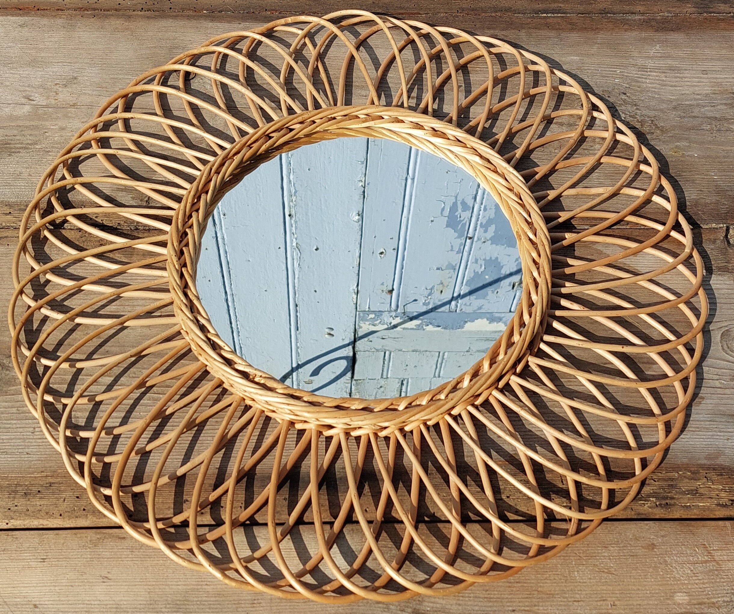 Wicker mirror 49 x 49 cm