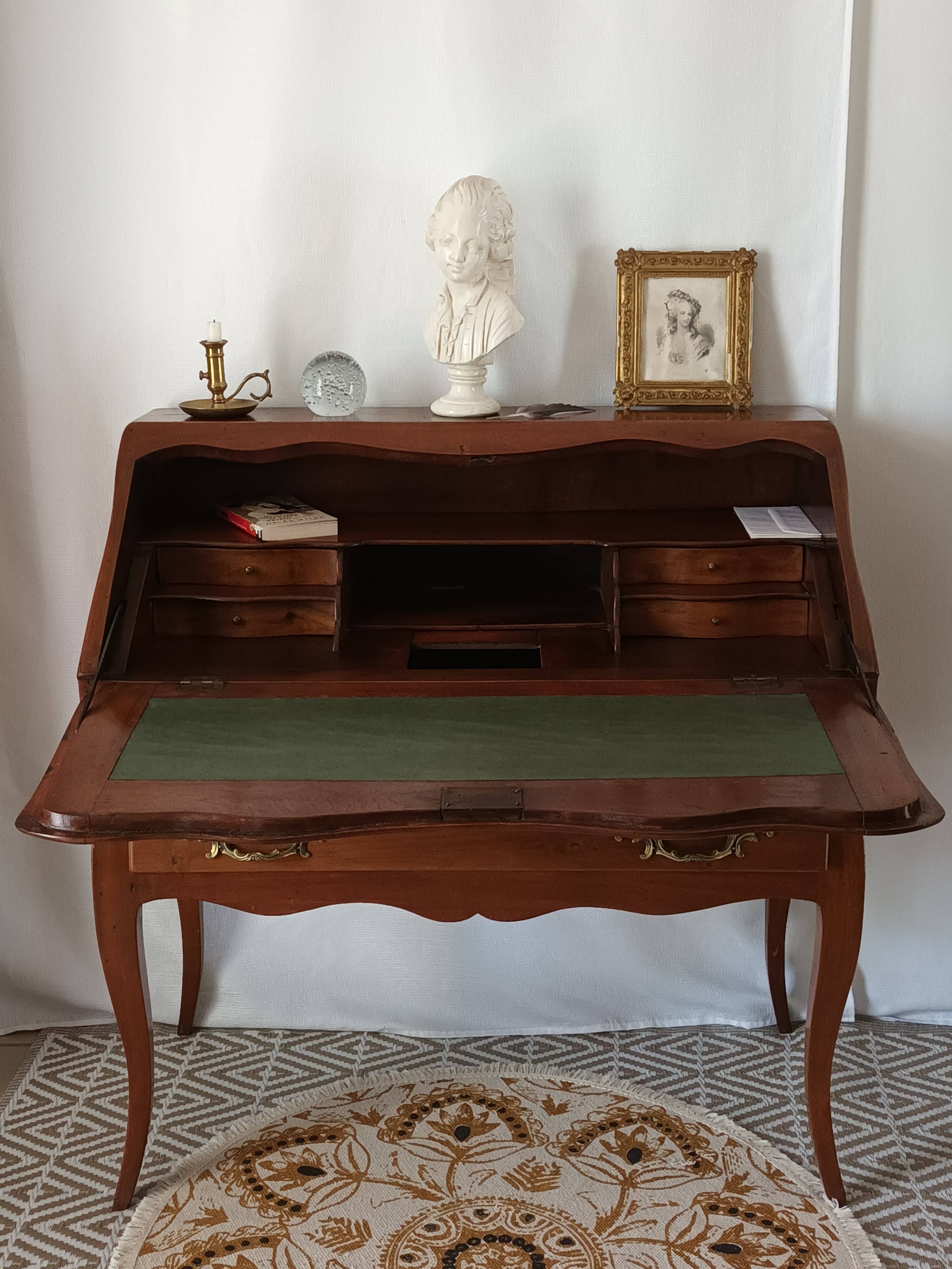 Louis XV style sloped secretary, 18th century.