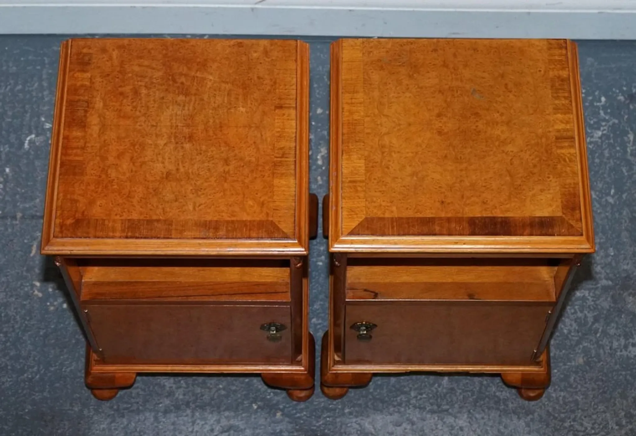 Art Deco Nightstands in Walnut, 1920s, Set of 2