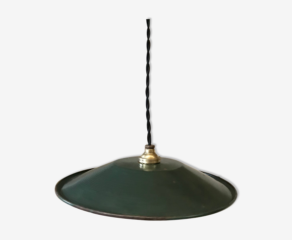 Workshop suspension in enamelled sheet metal