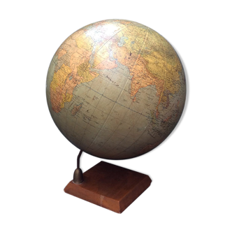 Globe terrestre 1946