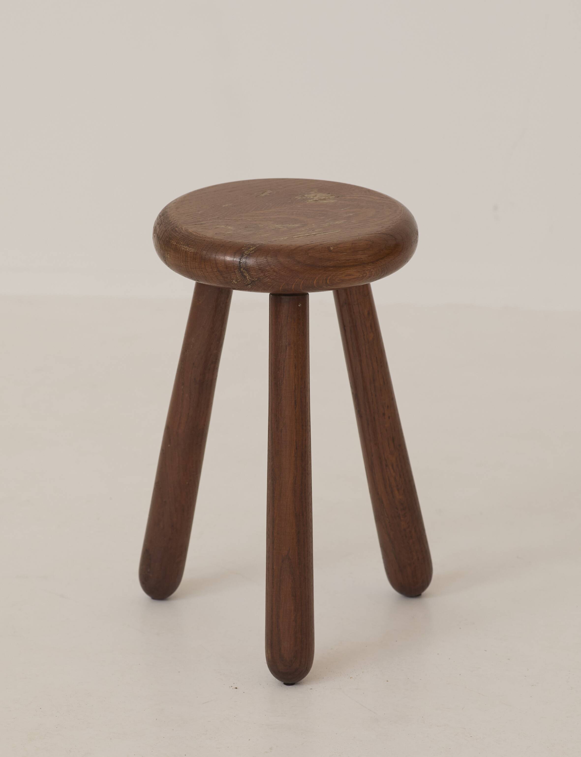 Vintage French tripod brutalist stool in solid wood (oak) C. 1960