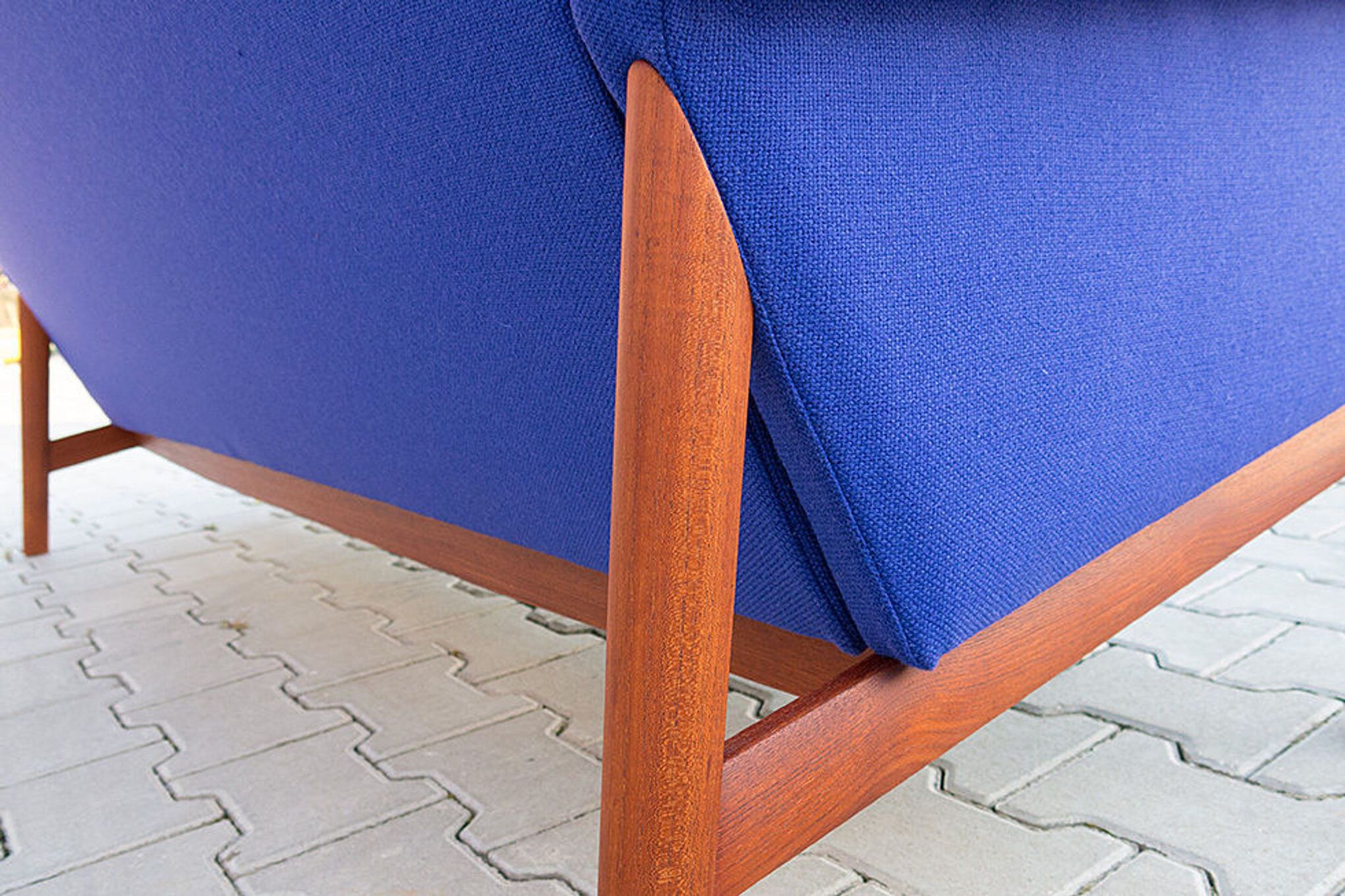 Danish modern sofa Jupiter model 218 design Finn Juhl for France Son 60s 70s