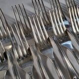 12 SOH Silver Metal Table Forks