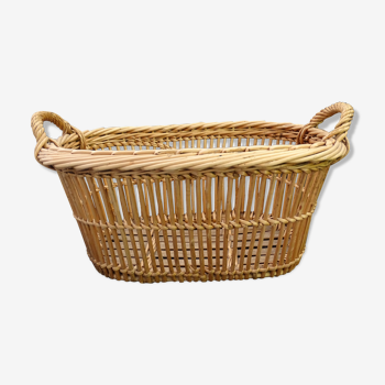 Basket or old wicker laundry basket