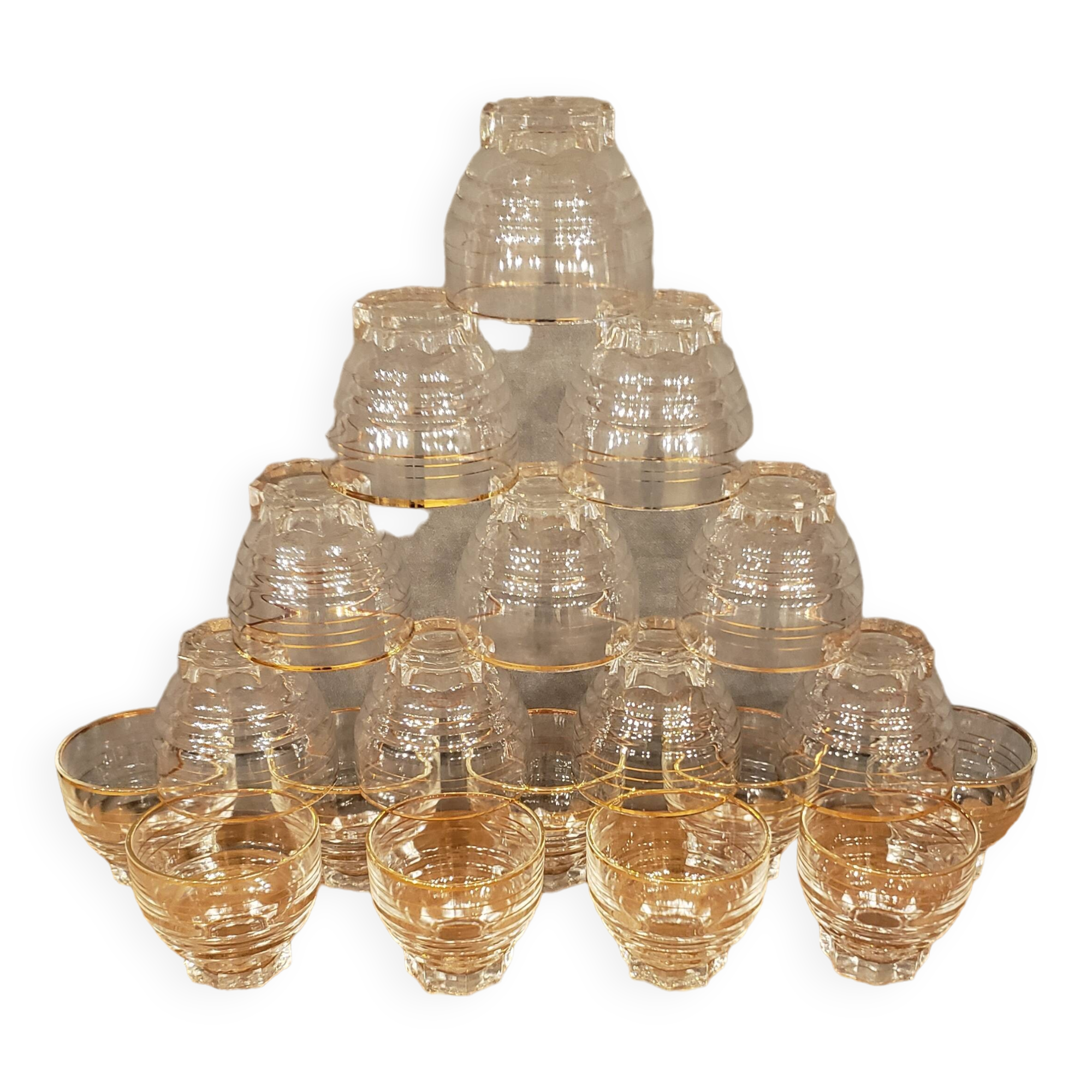 18 verres vintage pied étoile liseré doré