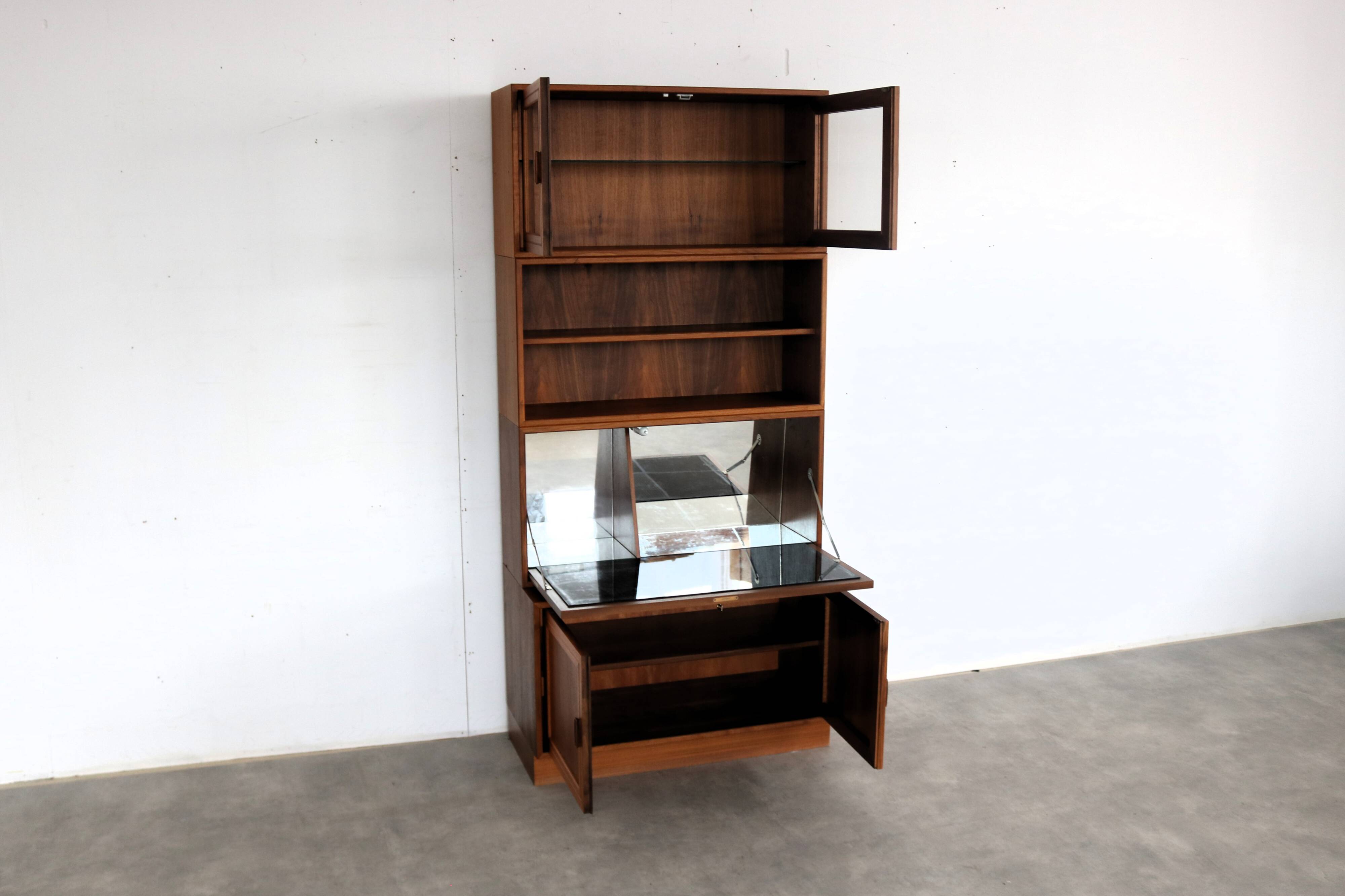 Vintage wall unit | wall cabinet | 1960s | modular