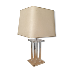 lampe en plexiglas
