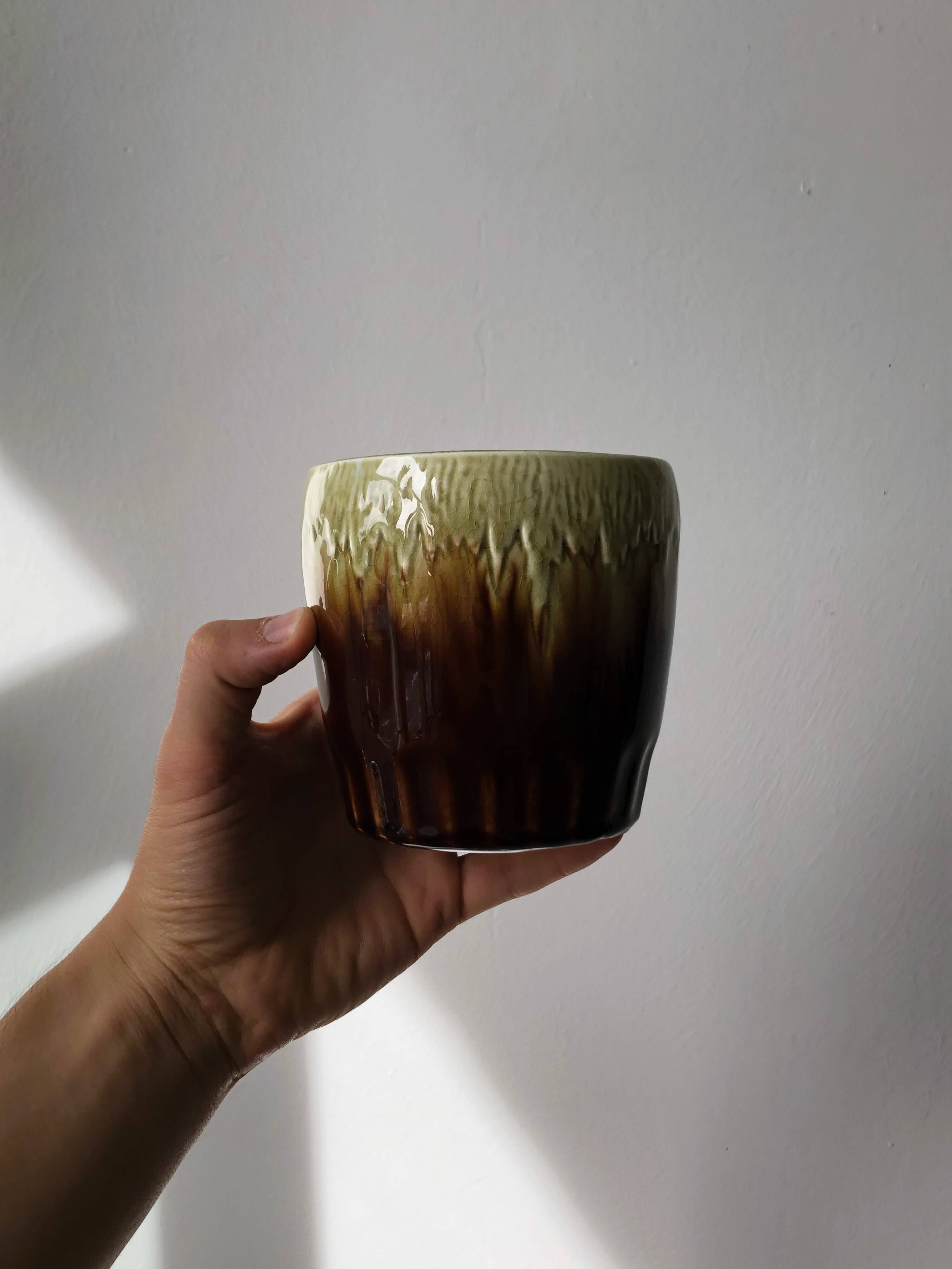 Cache pot - earthenware vase Orchies France