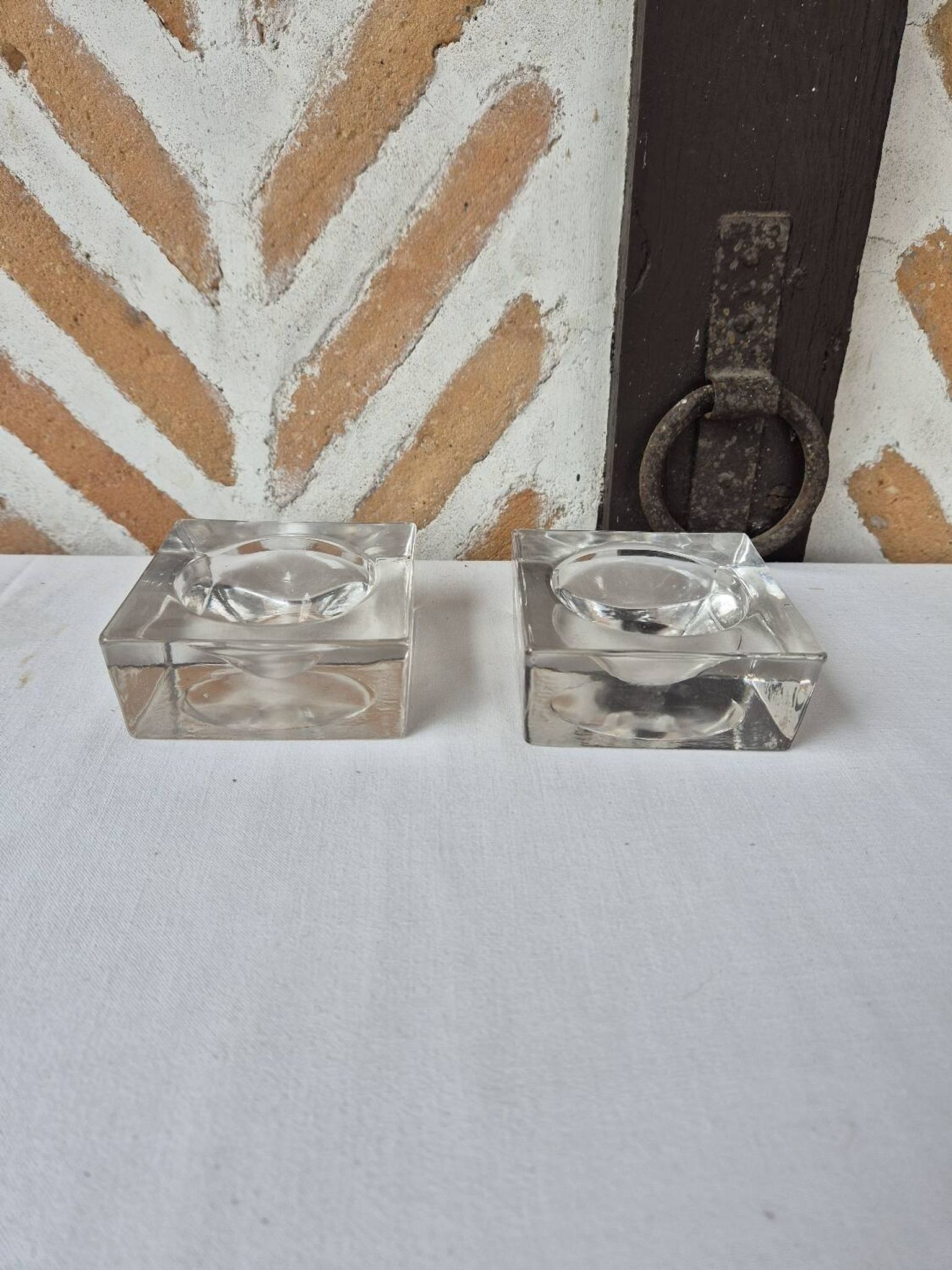 Paire de bougeoirs verre design