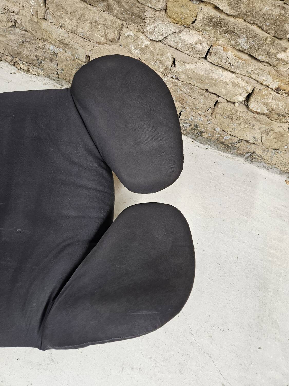 Cassina 1980 vintage ergonomic armchair