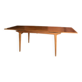 Scandinavian table