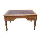 Burreau flat louis XV I style