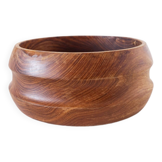 Dish or empty pocket in vintage teak