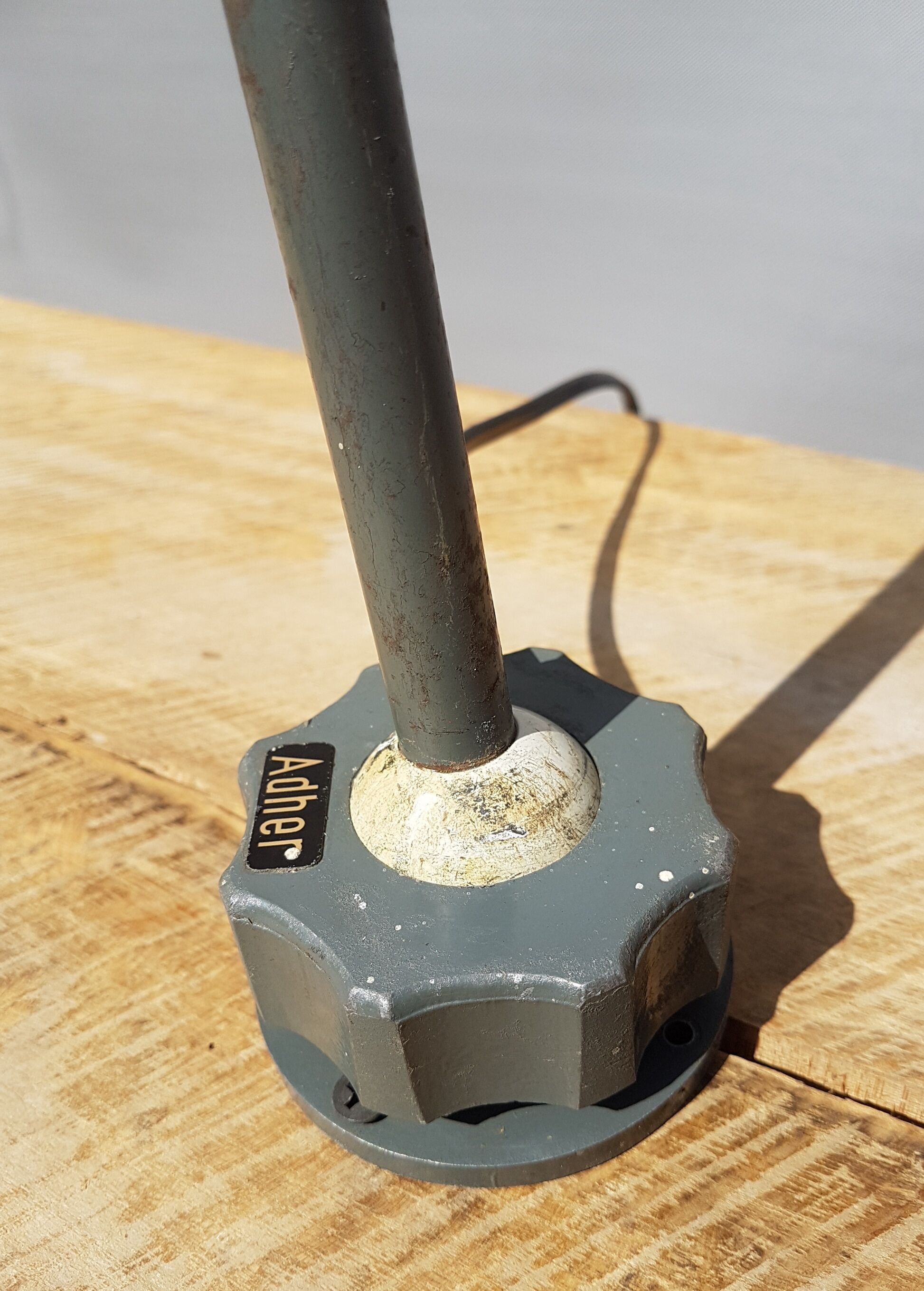 Adher flex workshop lamp