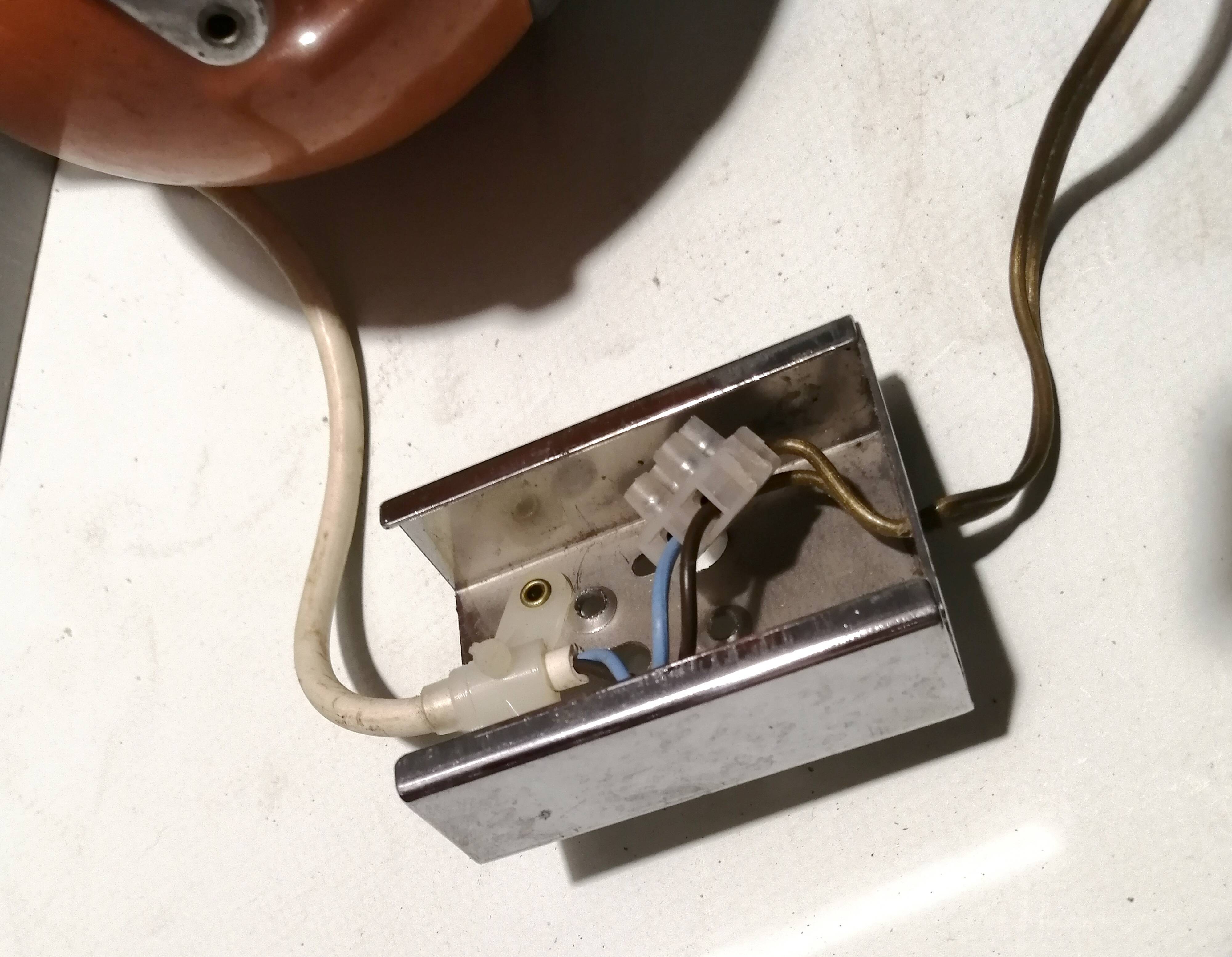 Orange eye ball lamp applies or to lay 70 Italy