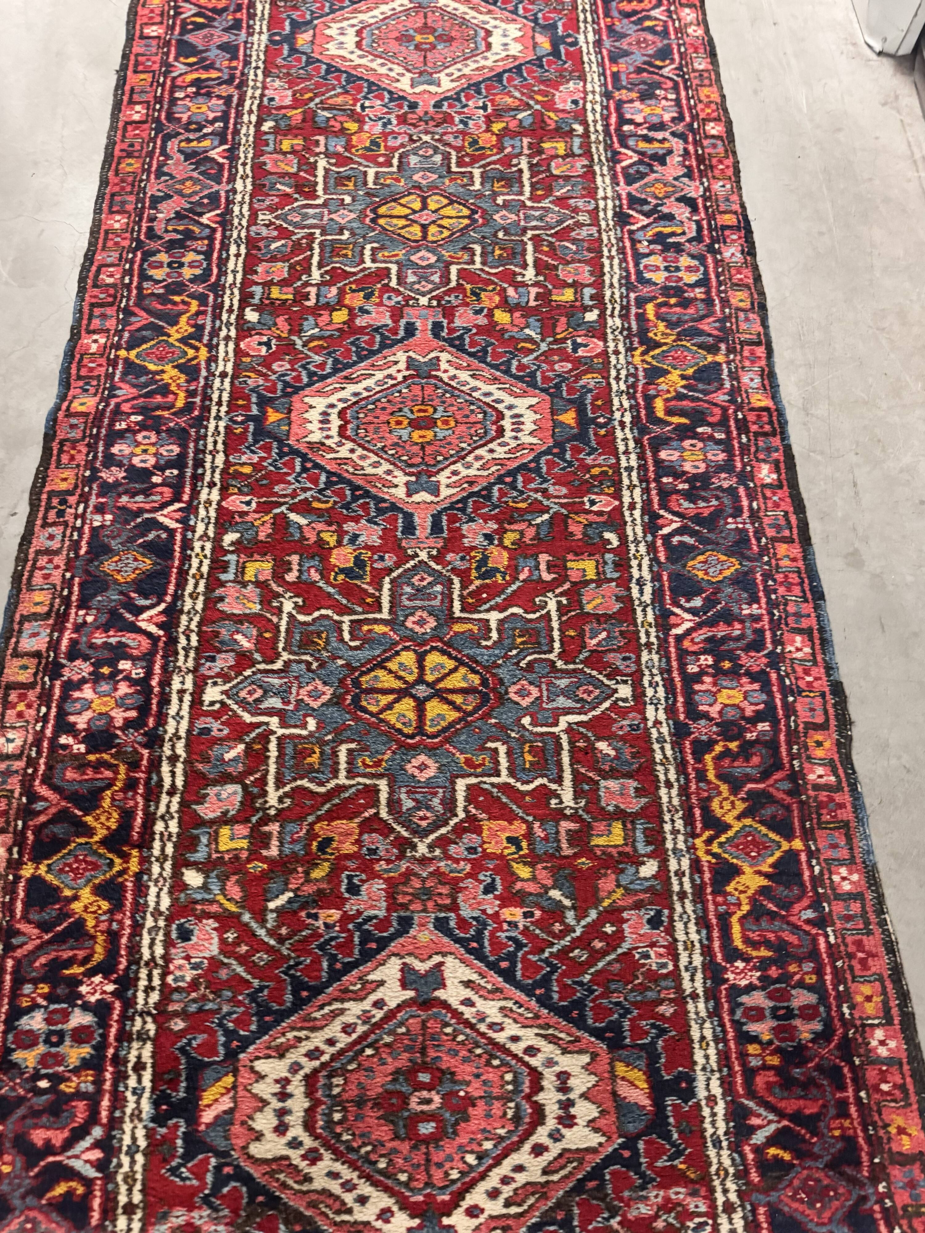 Tapis persan fait main Heriz