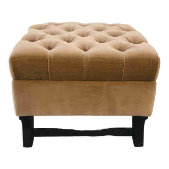 Chesterfield footstool