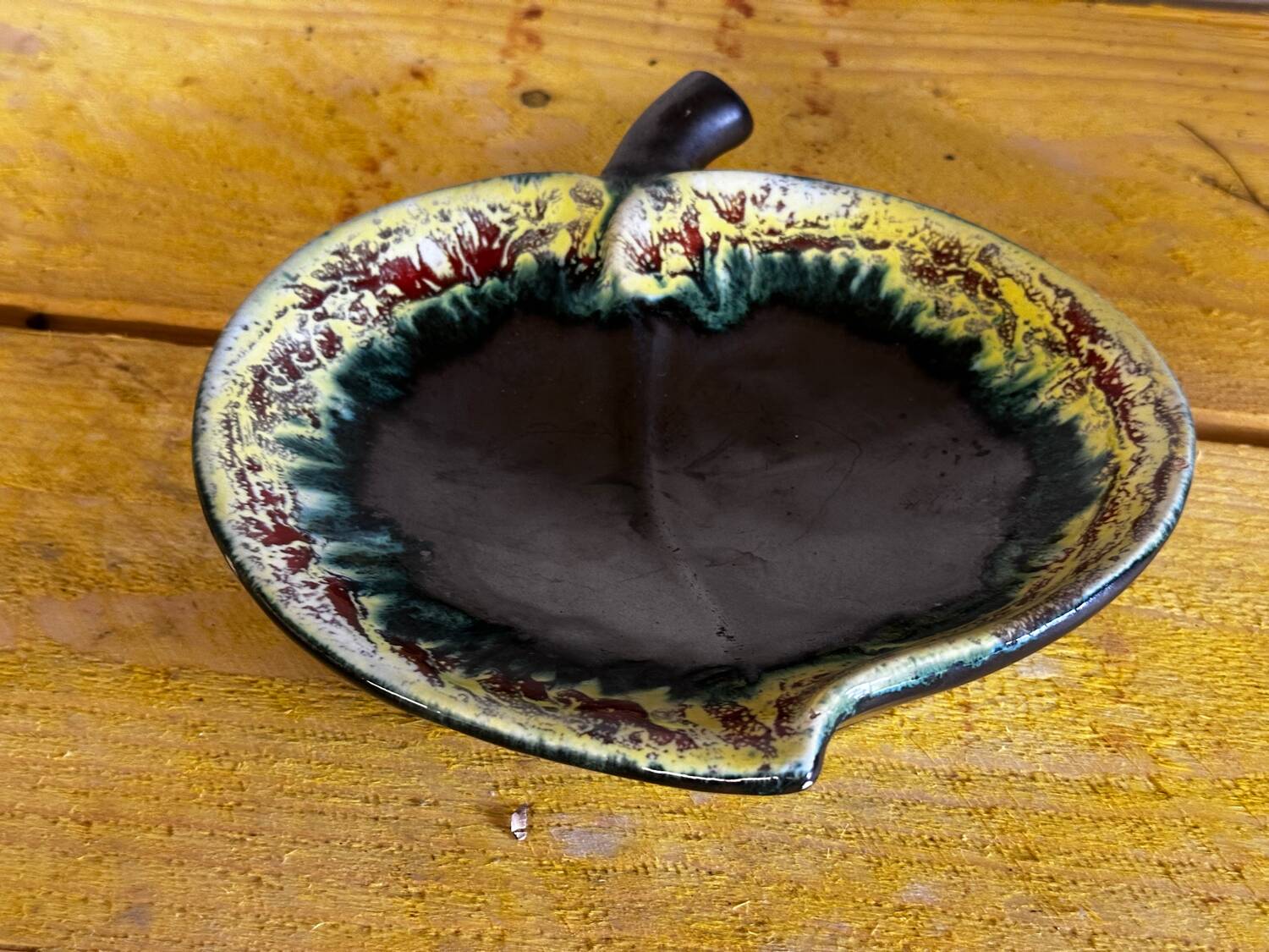 Vintage Ceramic Apple-Shaped Bowl/Trinket Dish