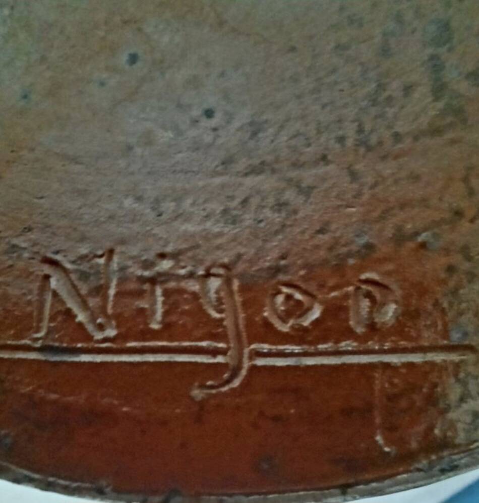 Anthracite ceramic jug Nigon