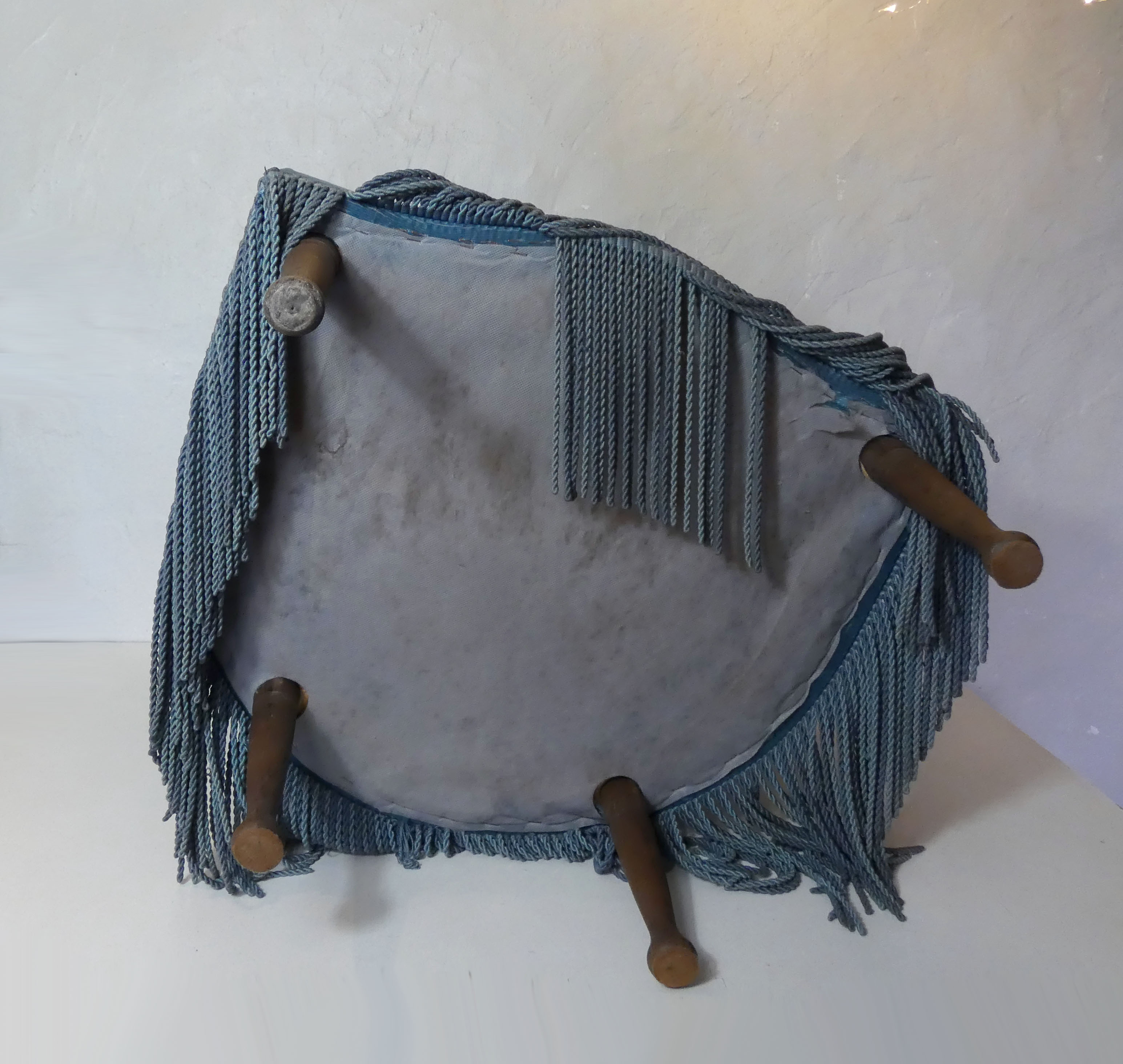 Fauteuil crapaud velours bleu