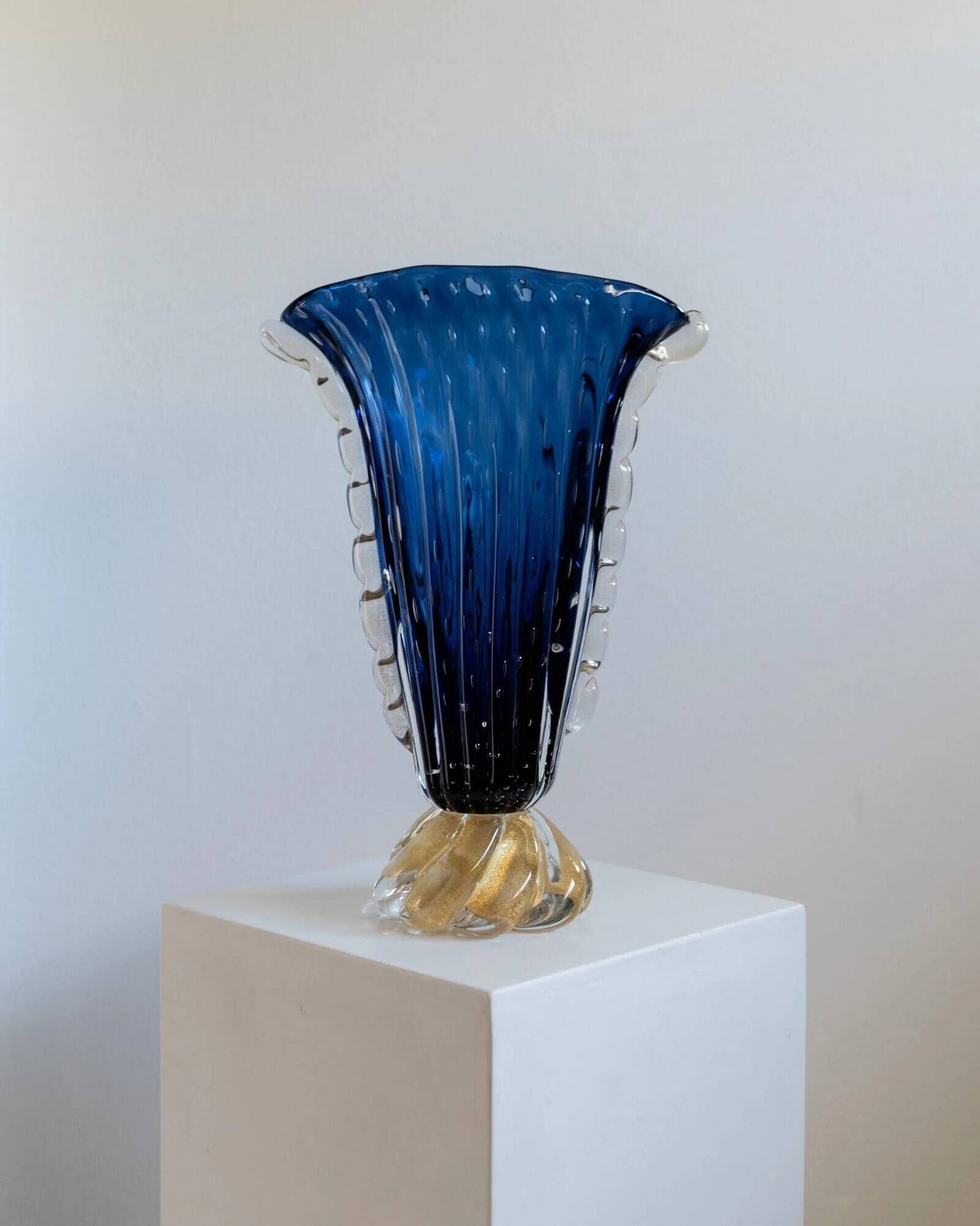 Vintage Murano glass vase by Barovier, royal blue with gold, 1960s.