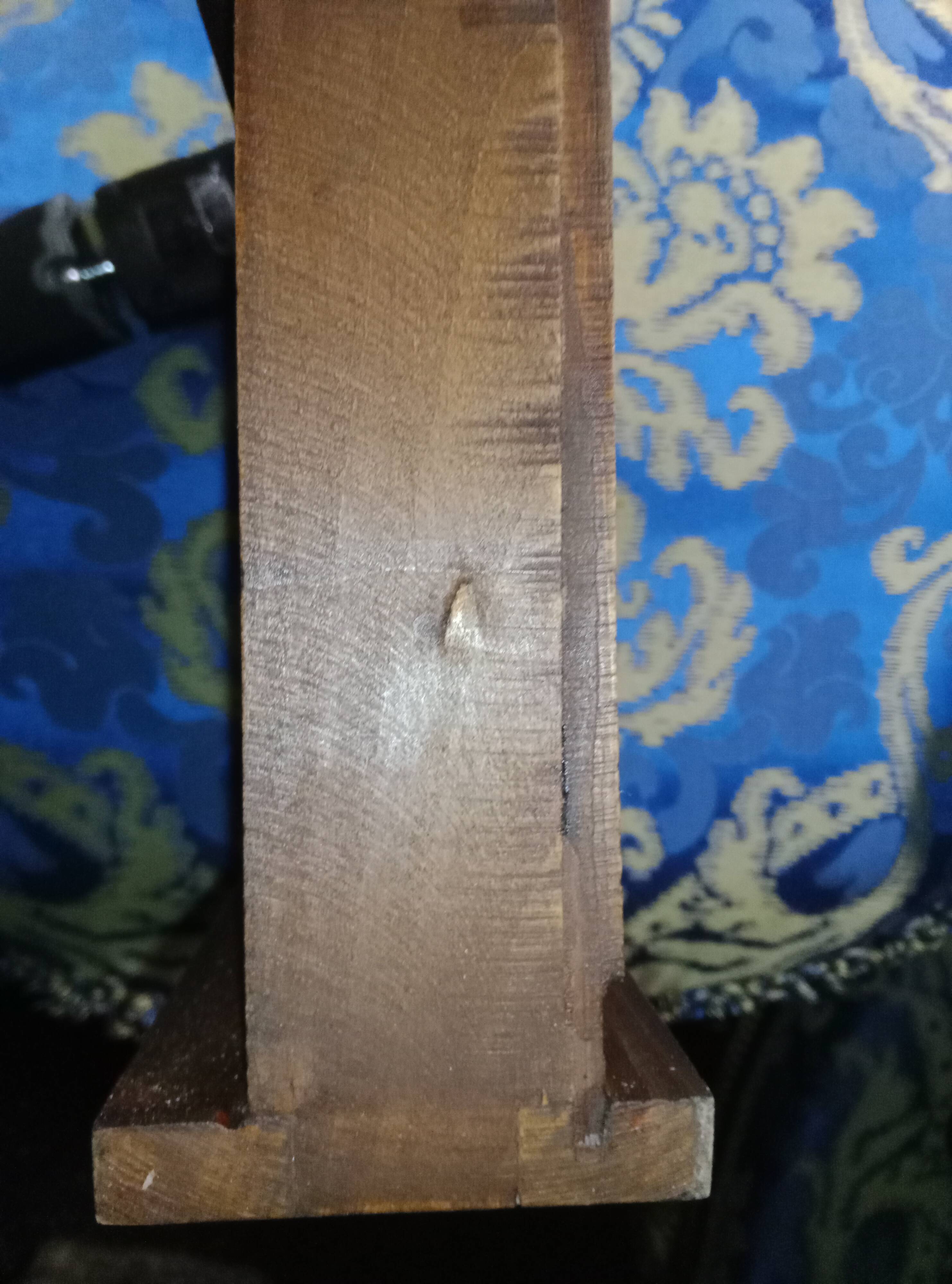 Louis XV commode with marquetry, gilded bronze and marble.